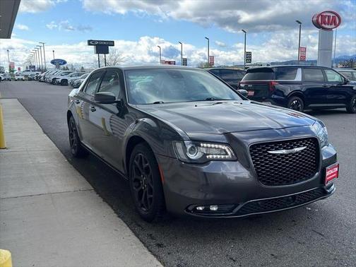 2016 Chrysler 300 S