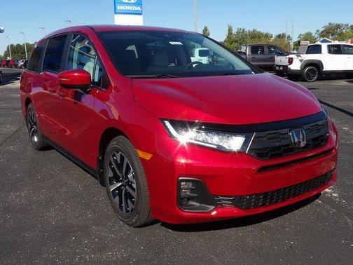 Radiant Red Metallic II 2026 Honda Odyssey EX-L