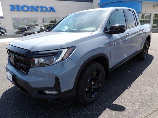 Sonic Gray Pearl 2026 Honda Ridgeline Black