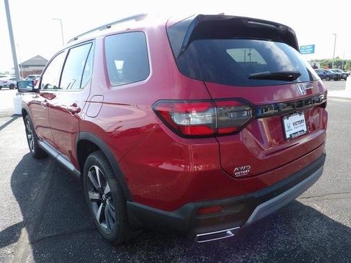 2025 Honda Pilot Touring