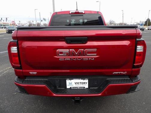 2024 GMC Canyon AT4