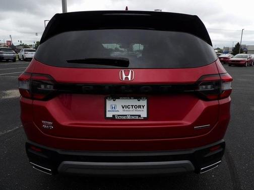 2023 Honda Pilot Touring
