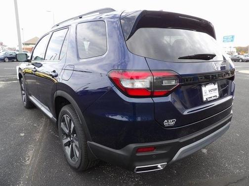 2025 Honda Pilot Touring