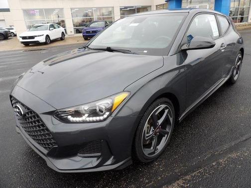 2019 Hyundai Veloster Base