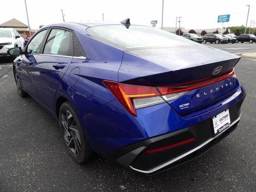 Intense Blue 2025 Hyundai ELANTRA SEL