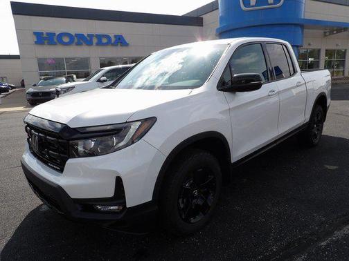 Platinum White Pearl 2026 Honda Ridgeline Black
