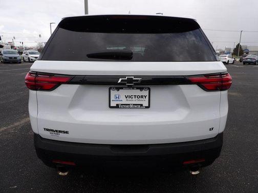2022 Chevrolet Traverse LT Leather