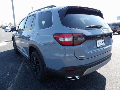 2025 Honda Pilot Touring+