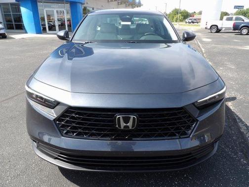 2025 Honda Accord LX 1.5T