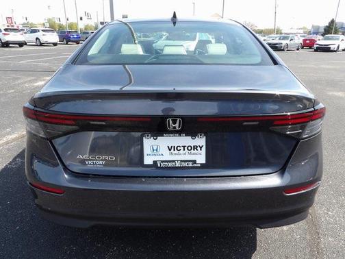 2025 Honda Accord LX 1.5T