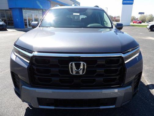 2026 Honda Pilot Touring 8-Passenger