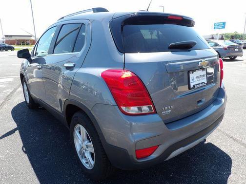 Satin Steel Metallic 2020 Chevrolet Trax LT