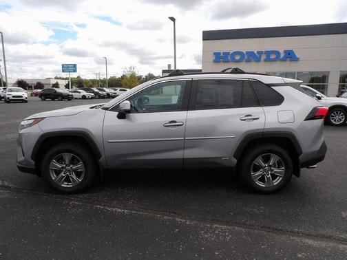 2023 Toyota RAV4 Hybrid XLE