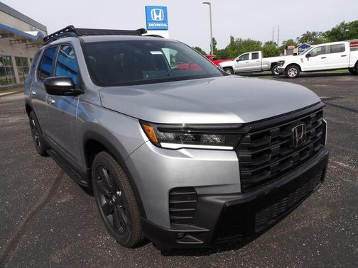 Solar Silver Metallic 2026 Honda Pilot Sport