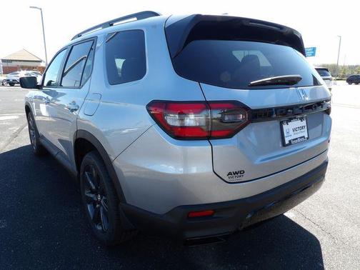 Solar Silver Metallic 2026 Honda Pilot Sport