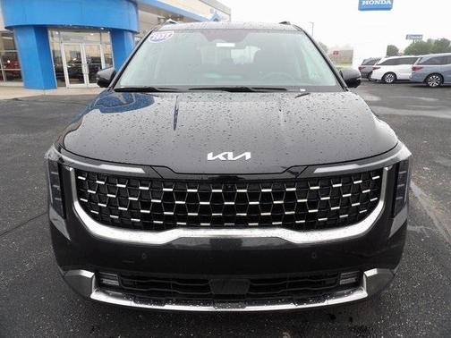 2025 Kia Carnival SX
