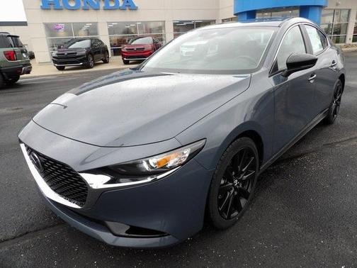 2022 Mazda Mazda3 Carbon Edition
