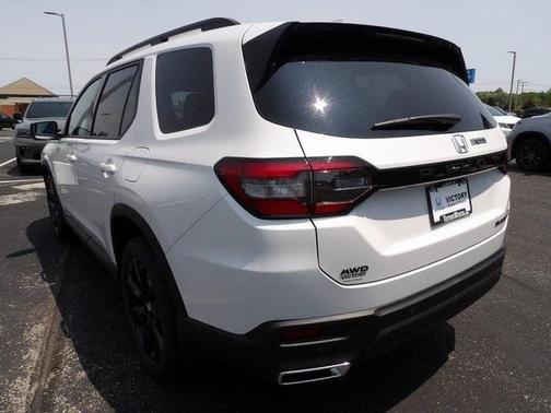 2025 Honda Pilot Black Edition