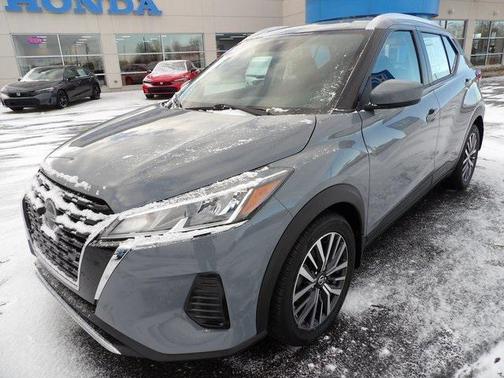 2021 Nissan Kicks SV