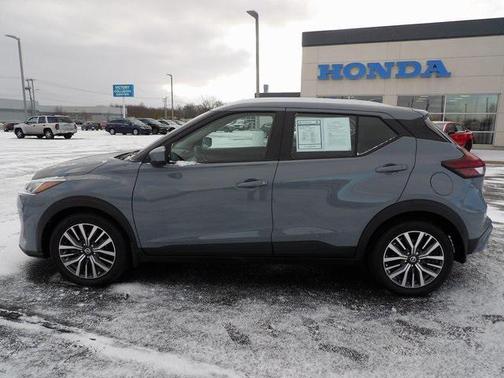 2021 Nissan Kicks SV