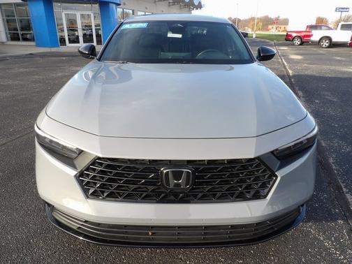 2024 Honda Accord Hybrid 