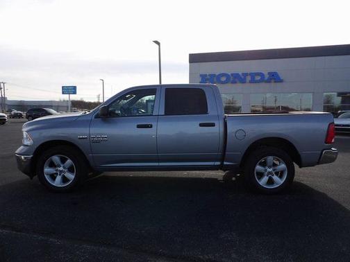 2022 RAM 1500 Classic SLT