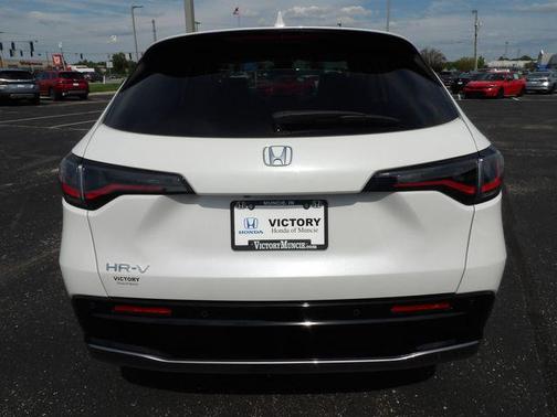 Platinum White Pearl 2027 Honda HR-V EX-L
