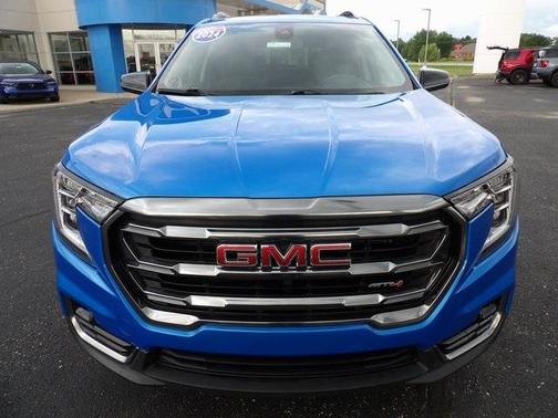 2024 GMC Terrain AT4