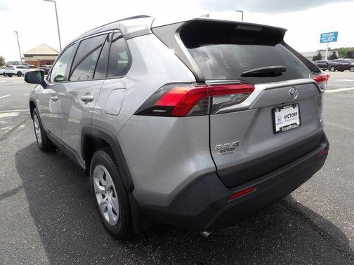 Silver Sky Metallic 2020 Toyota RAV4 LE