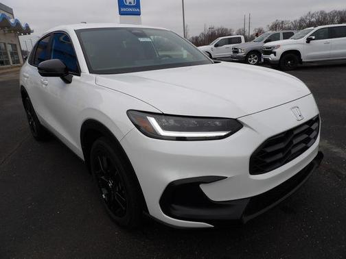 Platinum White Pearl 2027 Honda HR-V Sport