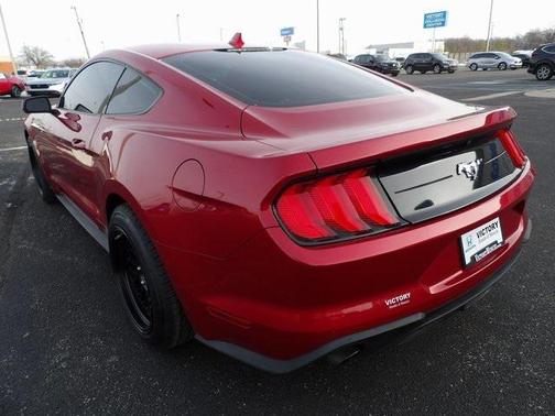 2021 Ford Mustang EcoBoost