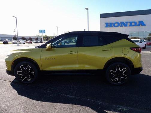 2023 Chevrolet Blazer RS