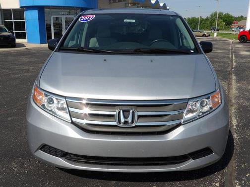 Alabaster Silver Metallic 2013 Honda Odyssey EX-L