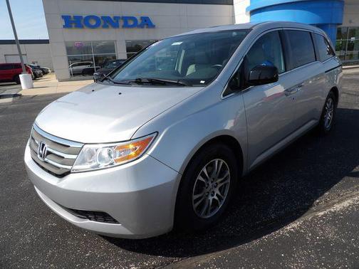 Alabaster Silver Metallic 2013 Honda Odyssey EX-L