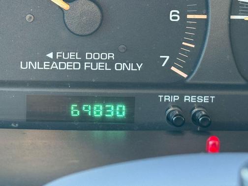 2000 Dodge Grand Caravan SE