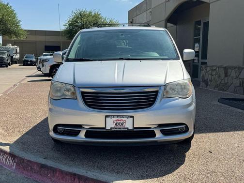 2012 Chrysler Town & Country Touring