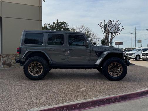 2022 Jeep Wrangler Unlimited Rubicon 392