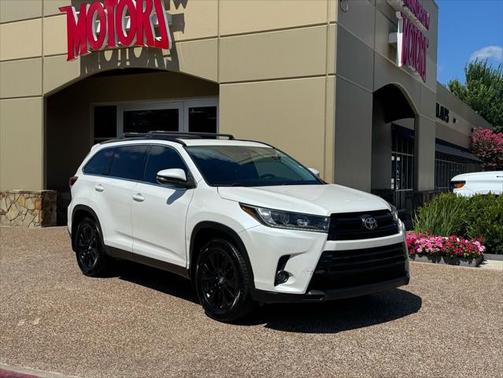 2019 Toyota Highlander SE