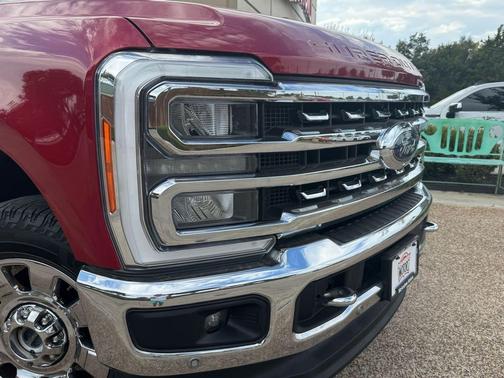 2023 Ford F-250 Lariat