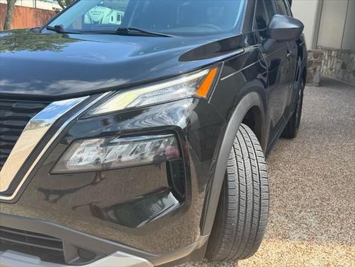 2022 Nissan Rogue S