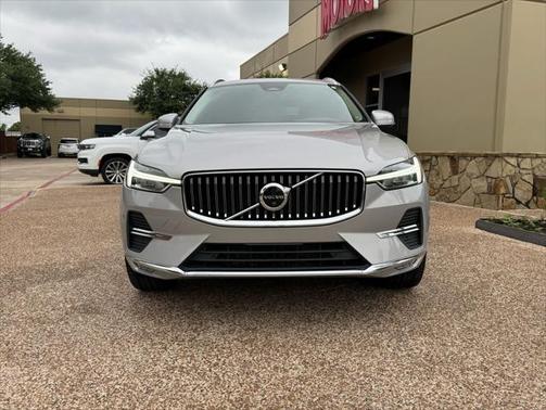 2022 Volvo XC60 B5 Inscription