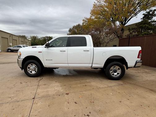 2019 RAM 2500 Big Horn Crew Cab 4x4 6'4'' Box