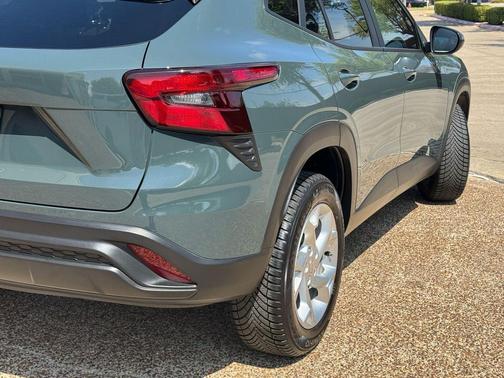 Cypress Gray 2025 Chevrolet Trax LS