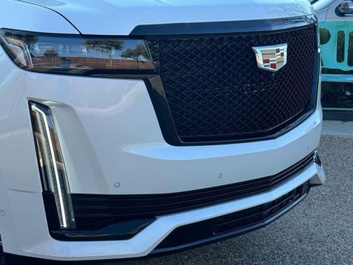 2022 Cadillac Escalade ESV Sport