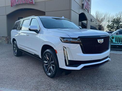 2022 Cadillac Escalade ESV Sport