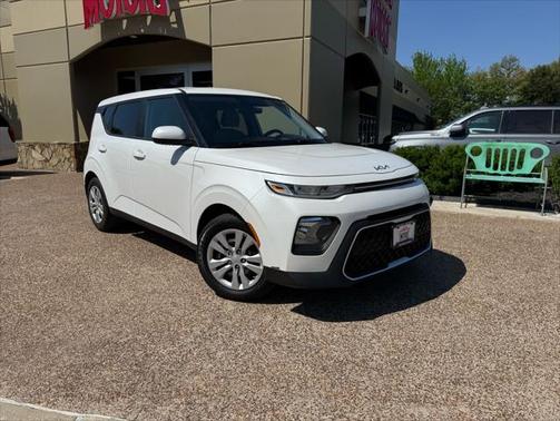2022 Kia Soul LX