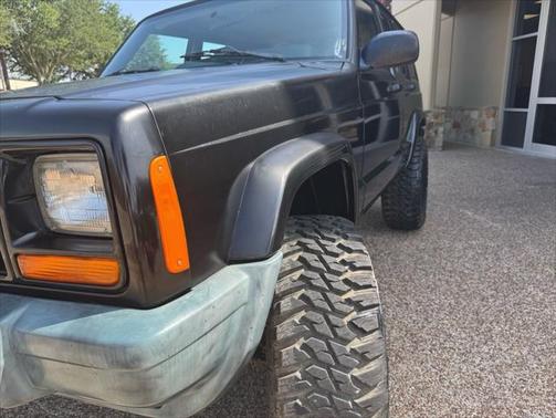2000 Jeep Cherokee Sport 4WD