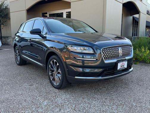 2022 Lincoln Nautilus Reserve