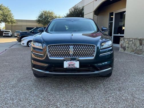 2022 Lincoln Nautilus Reserve