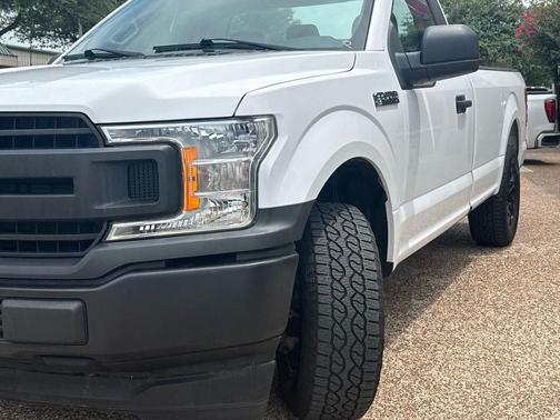 Oxford White 2018 Ford F-150 XL
